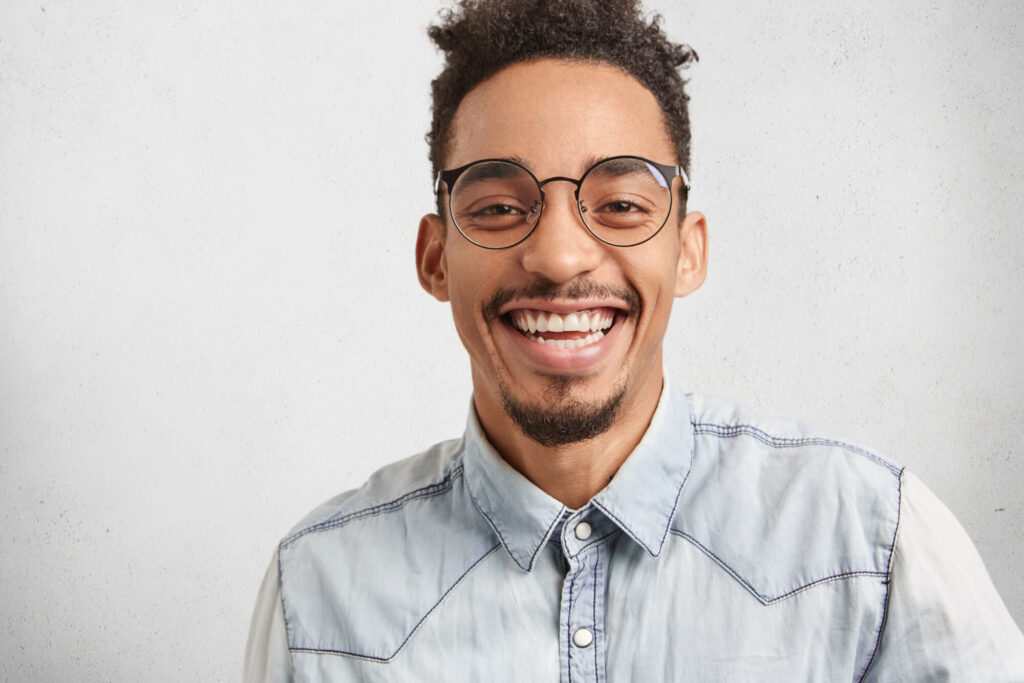 $variable({"type":"content","value":{"name":"site_title","settings":{"before":"Achieve your best smile at ","after":""}}})$